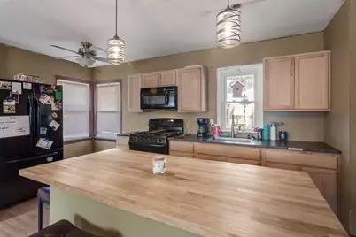 300 E Warren Street, Leroy, IL 61752 - Photo 11