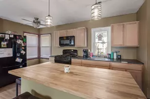 300 E Warren St, Leroy, IL 61752 - Photo 11