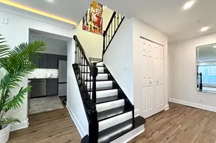 2350 County Farm Ln, Schaumburg, IL 60194 - Photo 11