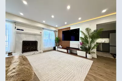 2350 County Farm Lane, Schaumburg, IL 60194 - Photo 3