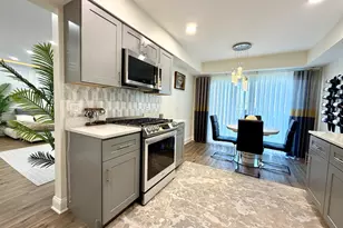 2350 County Farm Ln, Schaumburg, IL 60194 - Photo 33