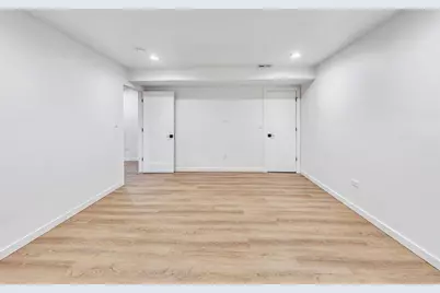 2002 W Coulter Street #G, Chicago, IL 60608 - Photo 13