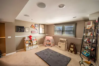 7324 Willow Avenue, Woodridge, IL 60517 - Photo 13