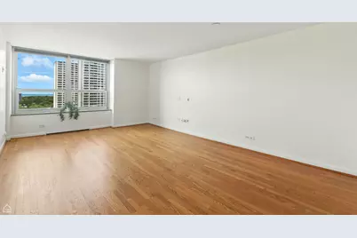 720 W Gordon Terrace #16E, Chicago, IL 60613 - Photo 9