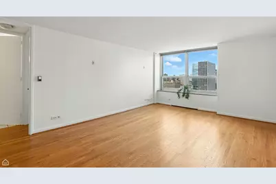 720 W Gordon Terrace #16E, Chicago, IL 60613 - Photo 7
