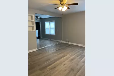 17031 Trapet Avenue, Hazel Crest, IL 60429 - Photo 3