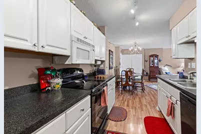 509 Aurora Avenue #109, Naperville, IL 60540 - Photo 13