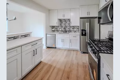 25 Illinois Avenue #M1, Schaumburg, IL 60193 - Photo 9