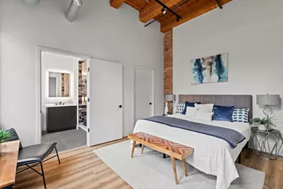 153 W Ohio Street #202, Chicago, IL 60654 - Photo 5