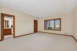 29 Timber Ridge Dr, Coal Valley, IL 61240 - Photo 51