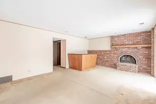 446 Galahad Rd, Bolingbrook, IL 60440 - Photo 9