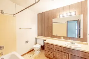 446 Galahad Rd, Bolingbrook, IL 60440 - Photo 13