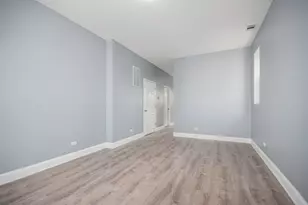 4107 W Cermak Rd, Chicago, IL 60623 - Photo 5