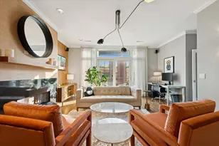 800 W Cornelia St, Chicago, IL 60657 - Photo 3