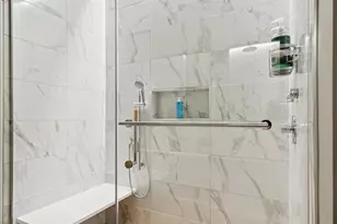 800 W Cornelia St, Chicago, IL 60657 - Photo 13