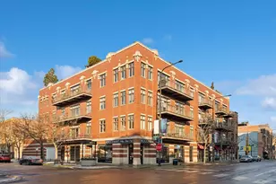 800 W Cornelia St, Chicago, IL 60657 - Photo 1