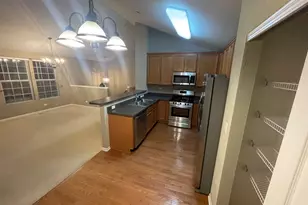 2440 Emily Ln, Elgin, IL 60124 - Photo 3