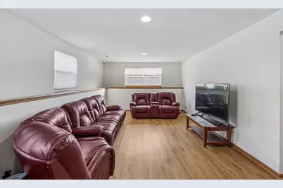 14925 Whipple Avenue, Markham, IL 60428 - Photo 13