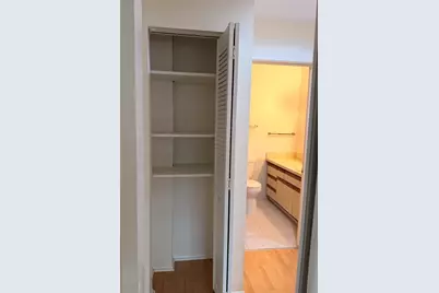 1970 Cherry Lane #306, Northbrook, IL 60062 - Photo 13