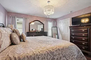 639 W Comstock Ave, Elmhurst, IL 60126 - Photo 13