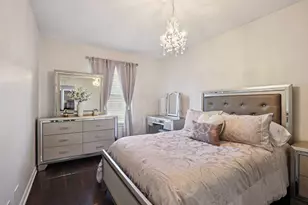 639 W Comstock Ave, Elmhurst, IL 60126 - Photo 17