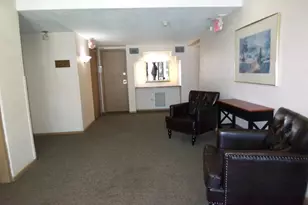 1227 S Old Wilke Rd, Arlington Heights, IL 60005 - Photo 21