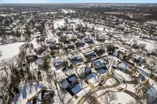 1612 Fox Bend Ct, Naperville, IL 60563 - Photo 43