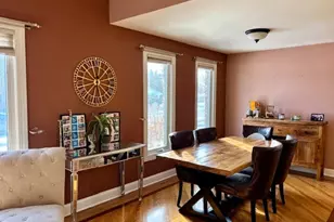 7642 W 92nd Pl, Hickory Hills, IL 60457 - Photo 5