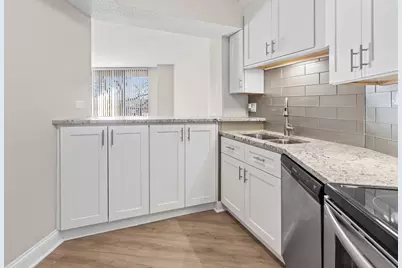 [Address not provided], Naperville, IL 60540 - Photo 9