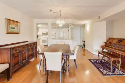 3940 W Bryn Mawr #310, Chicago, IL 60659 - Photo 9