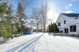 1110 Cedar Creek Dr, Lake Zurich, IL 60047 - Photo 37