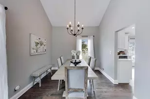 1110 Cedar Creek Dr, Lake Zurich, IL 60047 - Photo 9