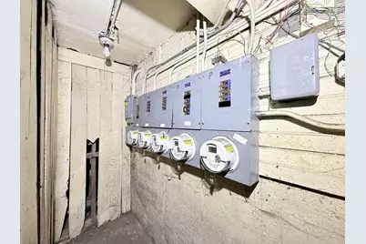 8216 S Maryland Avenue, Chicago, IL 60619 - Photo 49