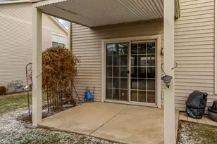 5683 Oak Village Dr, Roscoe, IL 61073 - Photo 29