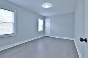 11204 S Emerald Ave, Chicago, IL 60628 - Photo 19