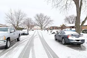 306 Escanaba Ave, Calumet City, IL 60409 - Photo 5