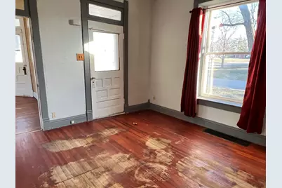 501 N Elm Street, Clifton, IL 61727 - Photo 13