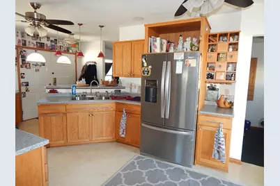 5002 N Pine Street, Davenport, IA 52806 - Photo 37