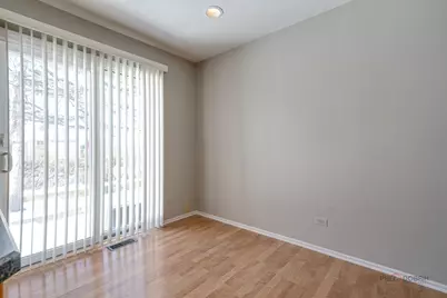 1380 Larchmont Drive, Buffalo Grove, IL 60089 - Photo 13