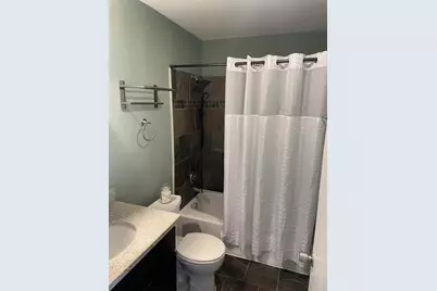 10 Oak Creek Drive #3018, Buffalo Grove, IL 60089 - Photo 7