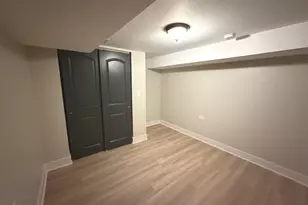 7851 Moody Ave, Burbank, IL 60459 - Photo 13