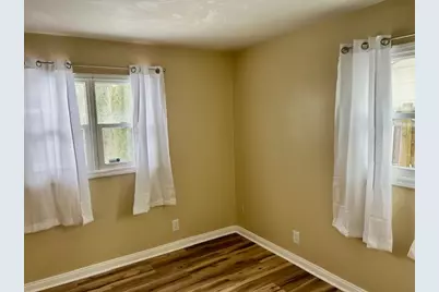 261 S Longwood Drive, Kankakee, IL 60901 - Photo 9