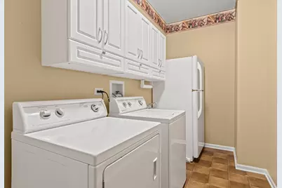 2905 Normandy Circle, Naperville, IL 60564 - Photo 19