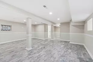 9400 S Charles St, Chicago, IL 60643 - Photo 19