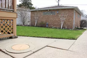 7615 W Devon Ave, Chicago, IL 60631 - Photo 3