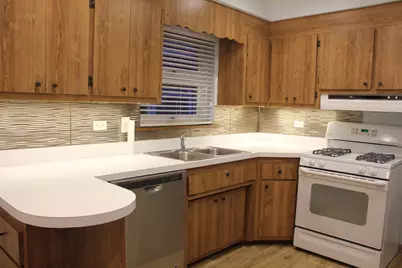 7615 W Devon Avenue, Chicago, IL 60631 - Photo 7