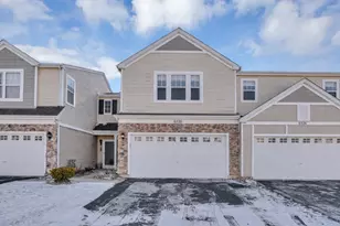 6526 Marble Ln, Carpentersville, IL 60110 - Photo 1