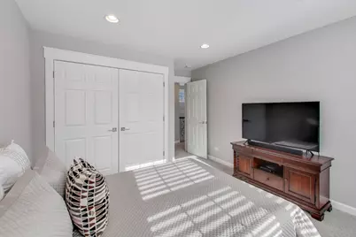 [Address not provided], Northbrook, IL 60062 - Photo 35