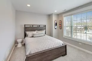 [Address not provided], Northbrook, IL 60062 - Photo 31