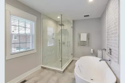 [Address not provided], Northbrook, IL 60062 - Photo 25